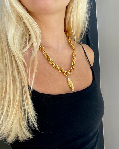 Fish Kiss Necklace